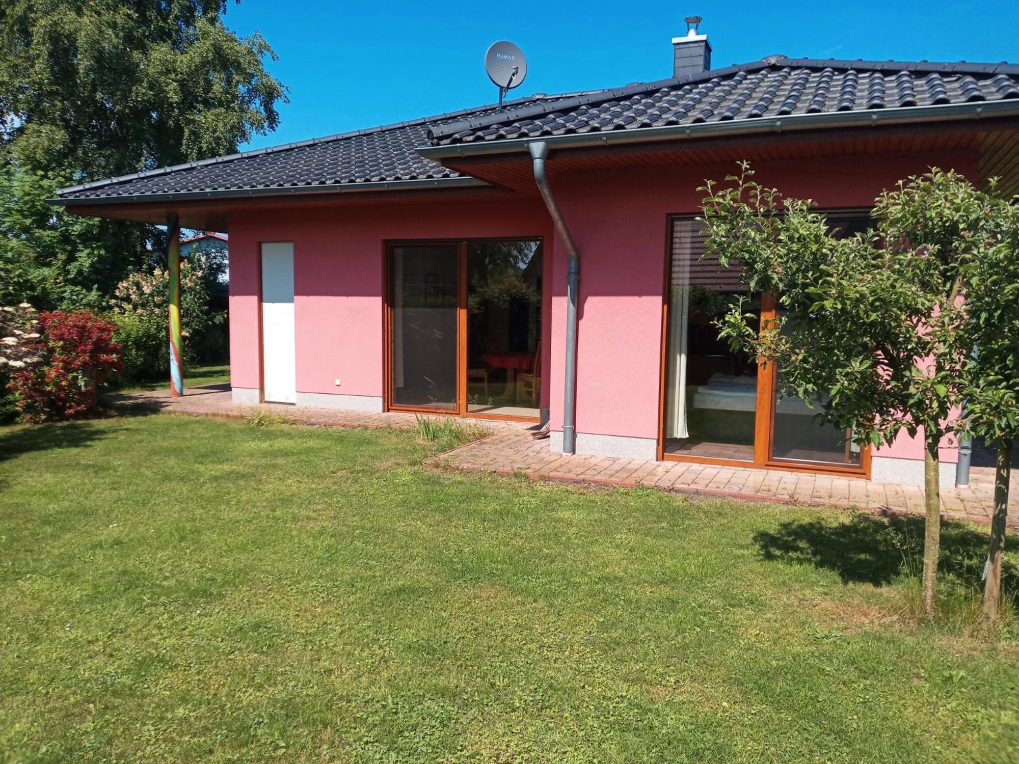 Wuschels Huett Villa ซิงสท์ ภายนอก รูปภาพ